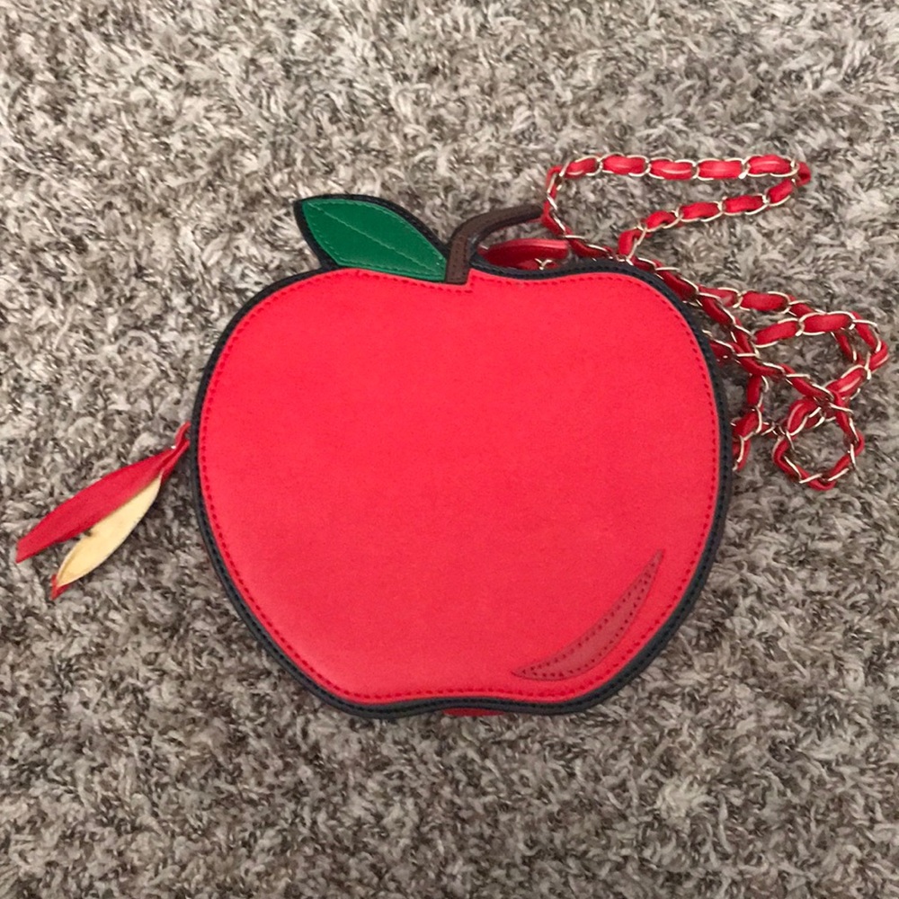 Apple Purse